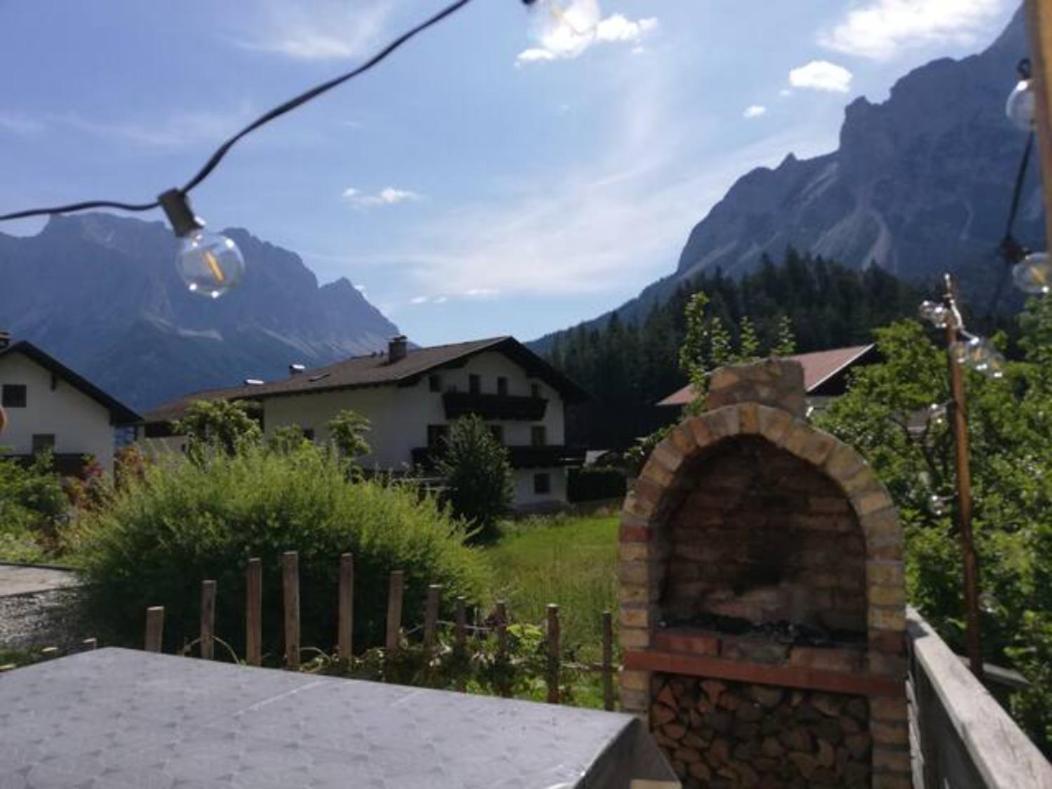 Appartement Gipfelblick- Tiroler Zugspitze Arena In 비버위어 외부 사진
