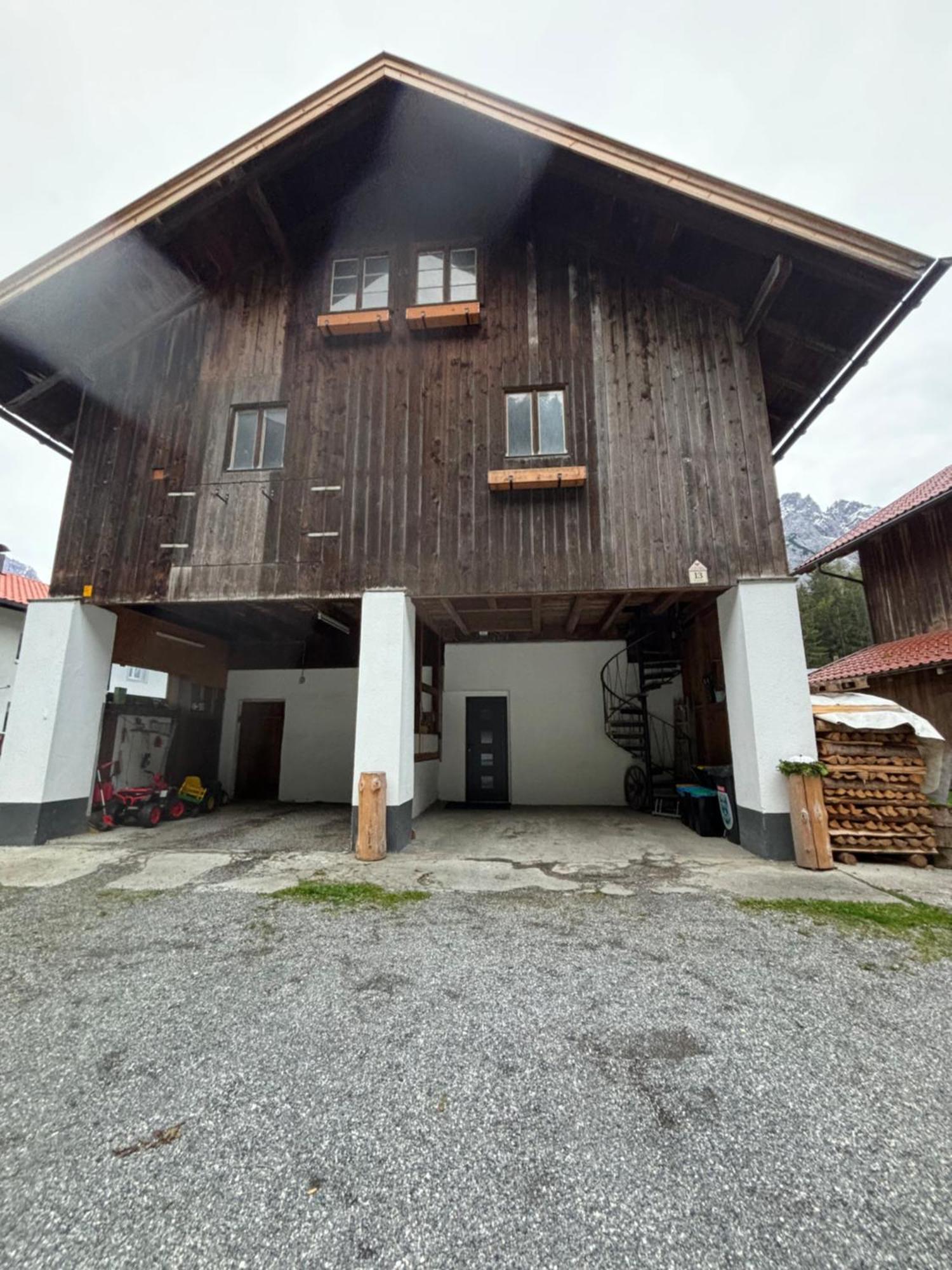 Appartement Gipfelblick- Tiroler Zugspitze Arena In 비버위어 외부 사진
